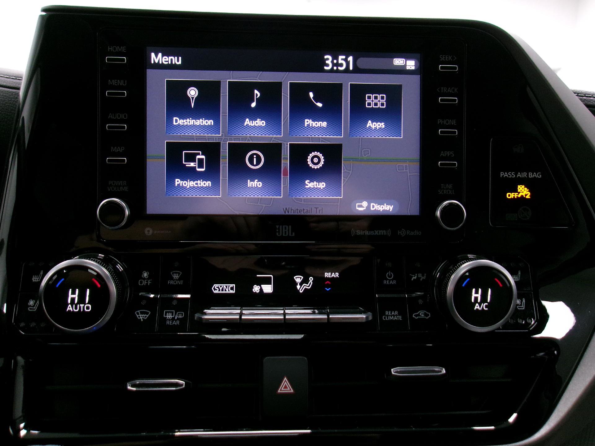 Used 2021 Toyota Highlander Limited image 7