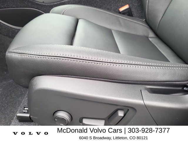 New 2026 Volvo XC40 B5 Plus w/ Protection Package Premier AWD/4WD image 12