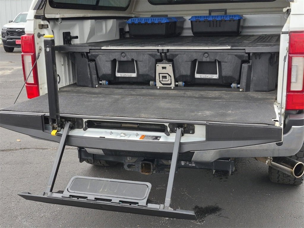 Used 2020 Ford F250 Lariat w/ Lariat Ultimate Package image 9