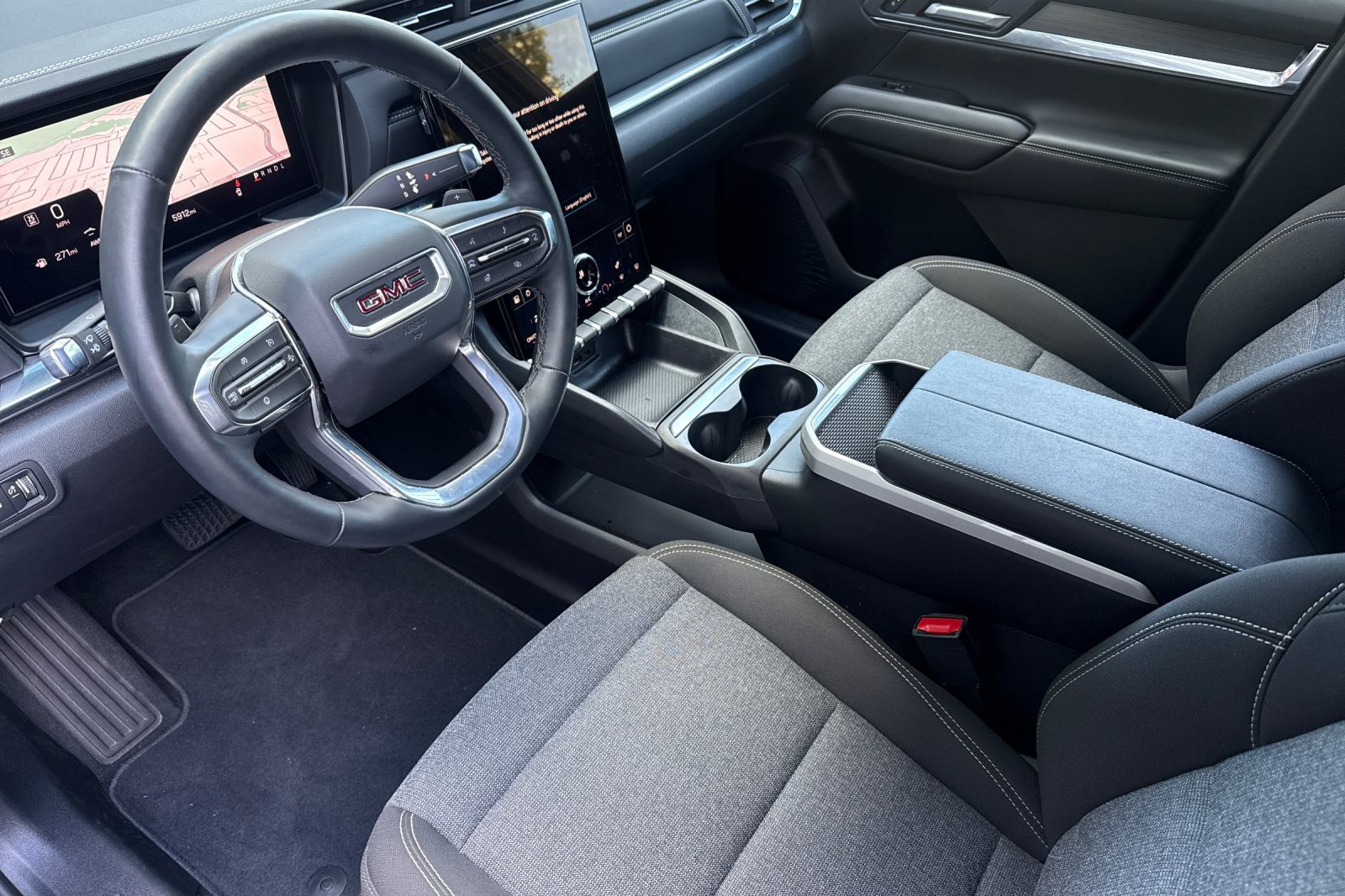 Used 2026 GMC Terrain Elevation w/ Technology Package II AWD/4WD image 11