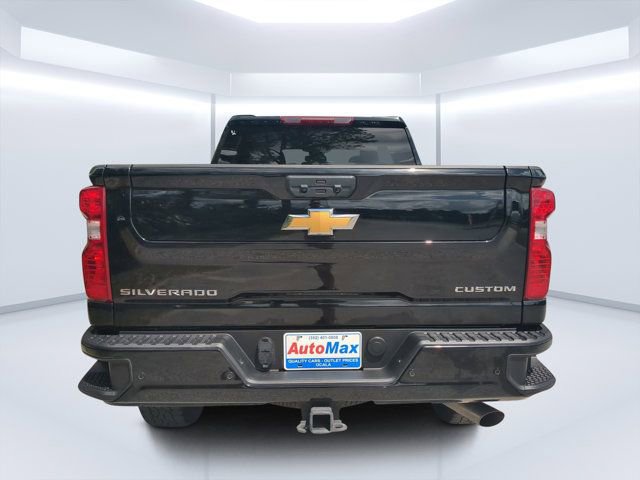 Used 2025 Chevrolet Silverado 2500 Custom w/ Custom Value Package AWD/4WD image 4