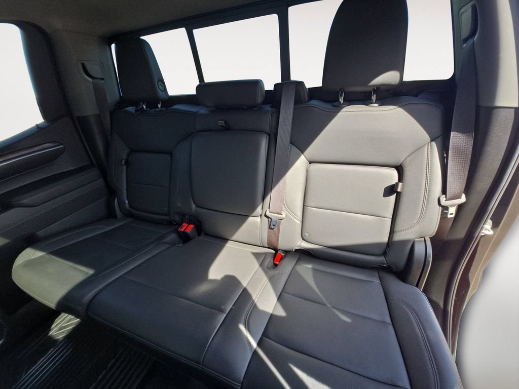 Certified 2023 Chevrolet Silverado 1500 LTZ w/ LTZ Premium Package AWD/4WD image 16