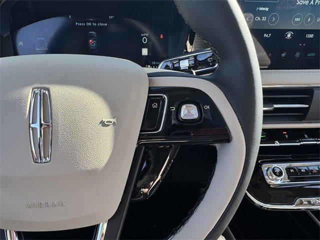 New 2026 Lincoln Corsair Premiere image 27