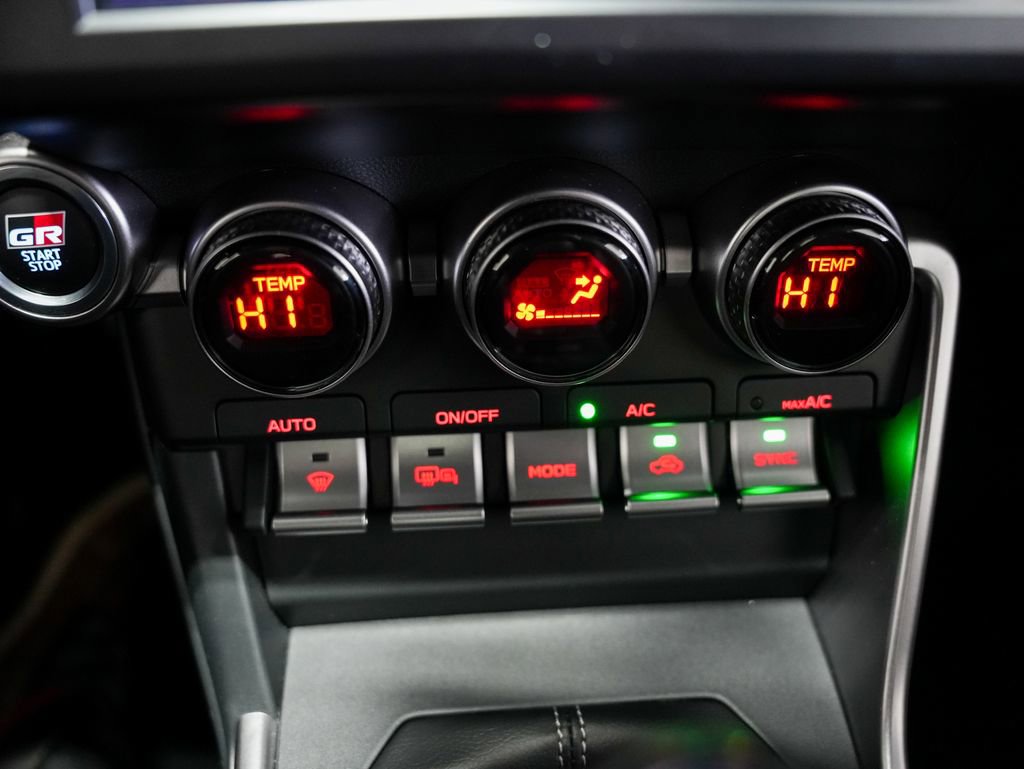 Used 2024 Toyota GR86 Premium image 21