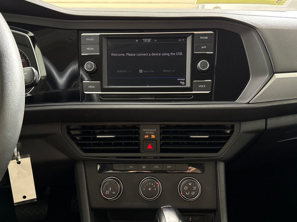 Used 2020 Volkswagen Jetta S w/ Driver Assistance Package FWD image 17