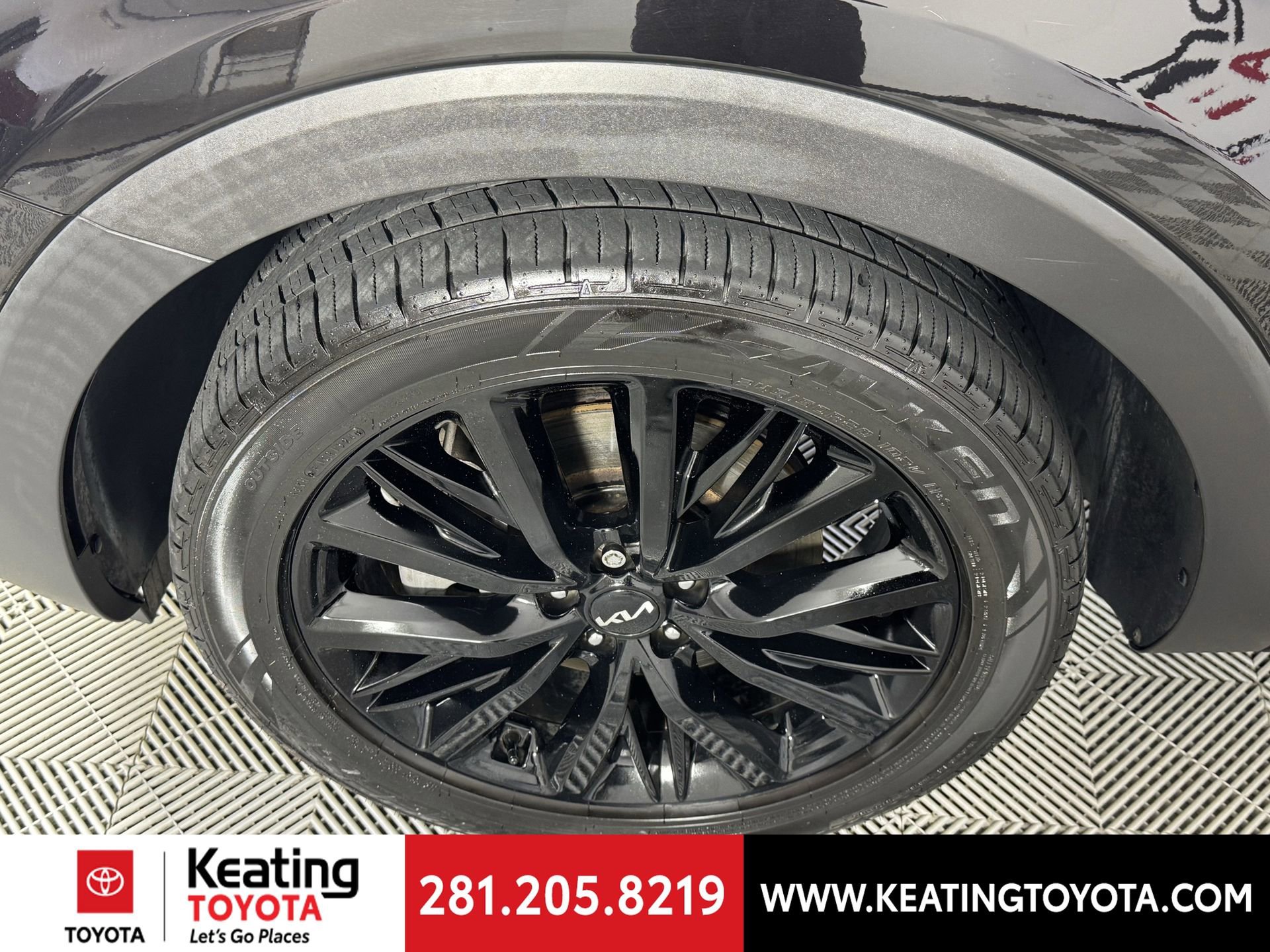 Used 2022 Kia Telluride SX w/ Towing Package image 31