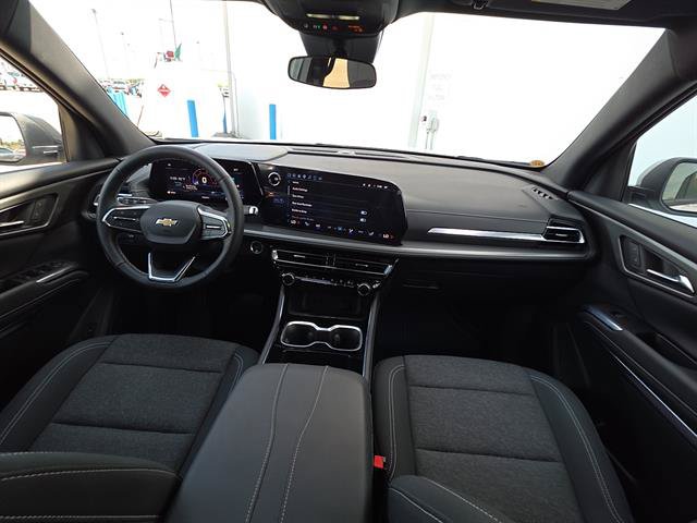 Used 2025 Chevrolet Traverse LT w/ Driver Confidence Package FWD image 10