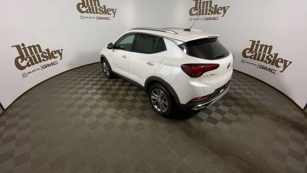Certified 2023 Buick Encore GX Essence w/ Experience Buick Package image 6