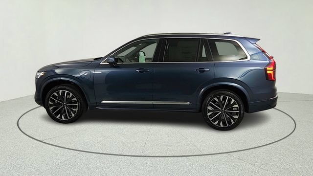 New 2026 Volvo XC90 T8 Plus w/ Protection Package AWD/4WD image 6