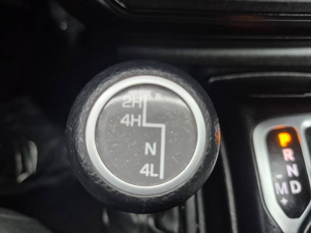 Used 2020 Jeep Gladiator Sport w/ Quick Order Package 24S image 17