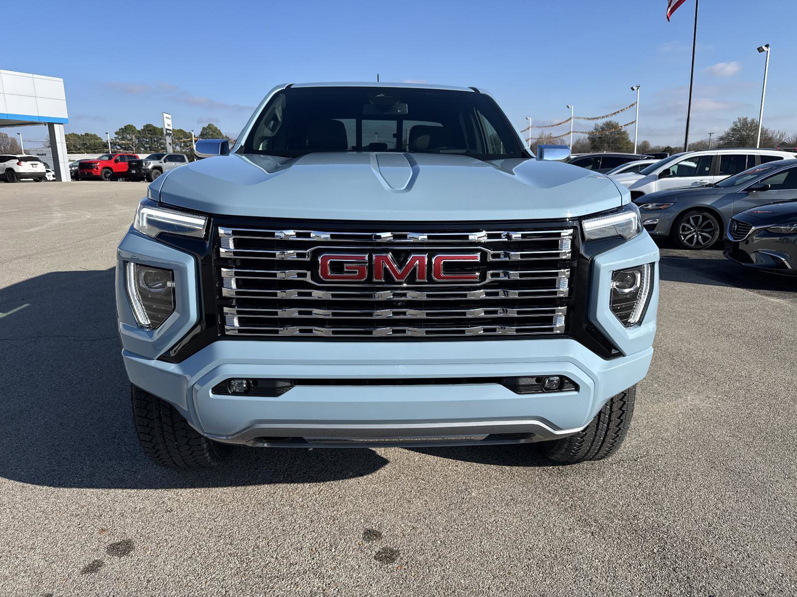 New 2026 GMC Canyon Denali image 8