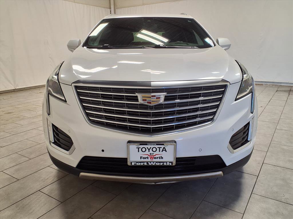 Used 2018 Cadillac XT5 Platinum w/ Driver Assist Package image 2