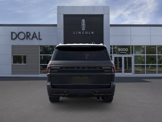 New 2026 Lincoln Navigator Premiere AWD/4WD image 5