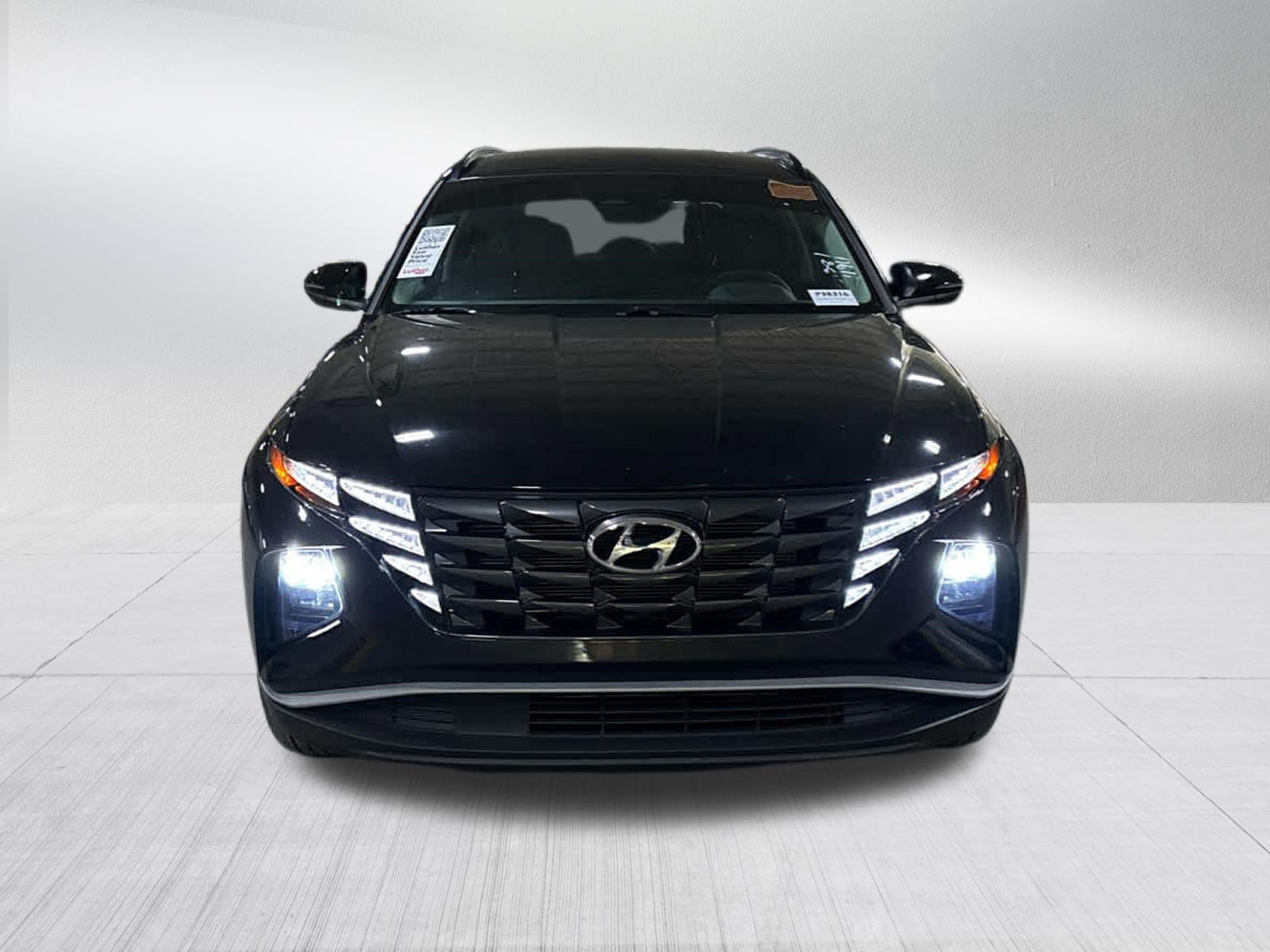 Used 2022 Hyundai Tucson SEL FWD image 2