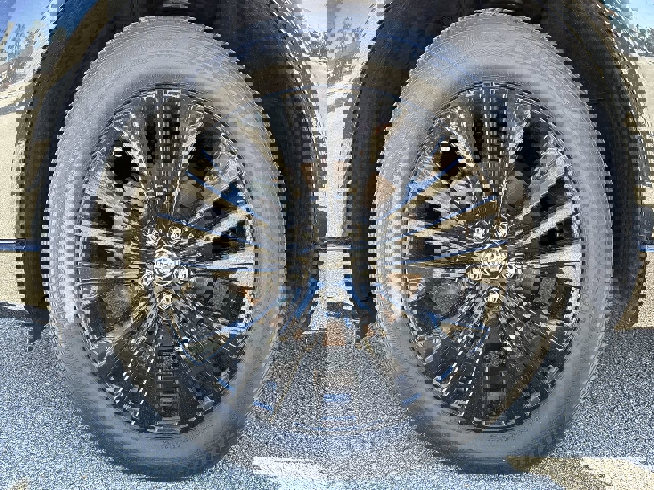 Used 2024 Toyota Venza Nightshade image 33