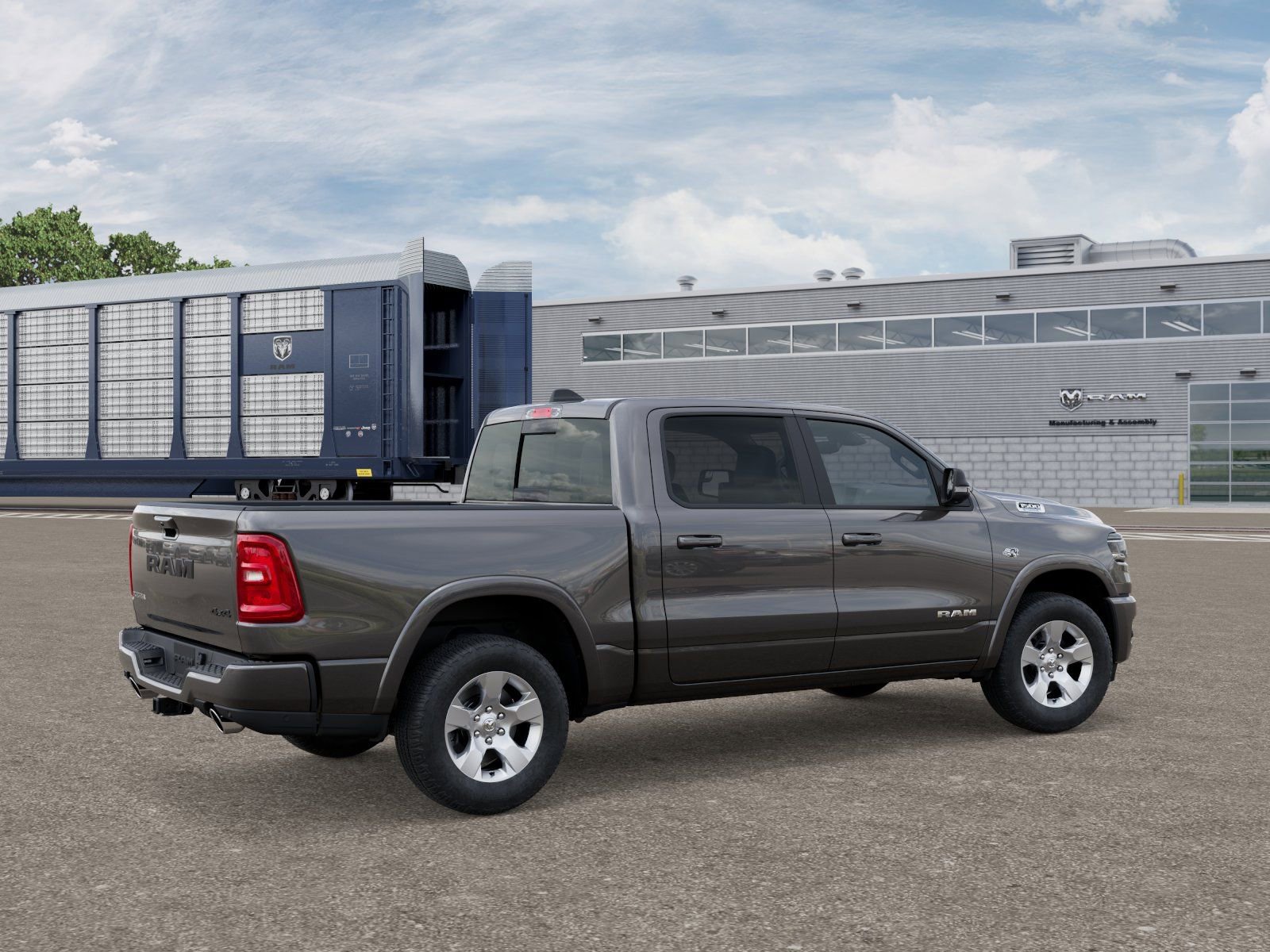 New 2026 RAM 1500 4x4 Crew Cab image 4