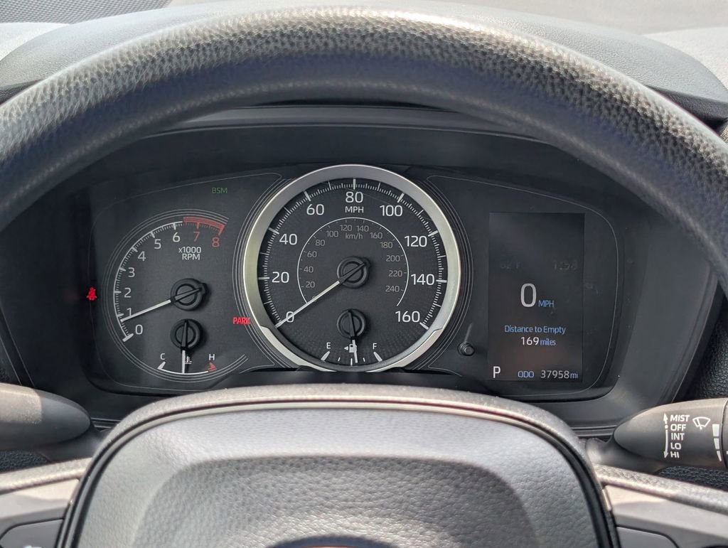 Used 2022 Toyota Corolla LE w/ LE Premium Package FWD image 12