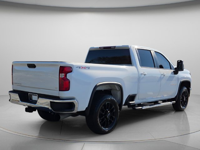 Used 2025 Chevrolet Silverado 2500 LT w/ Convenience Package AWD/4WD image 7