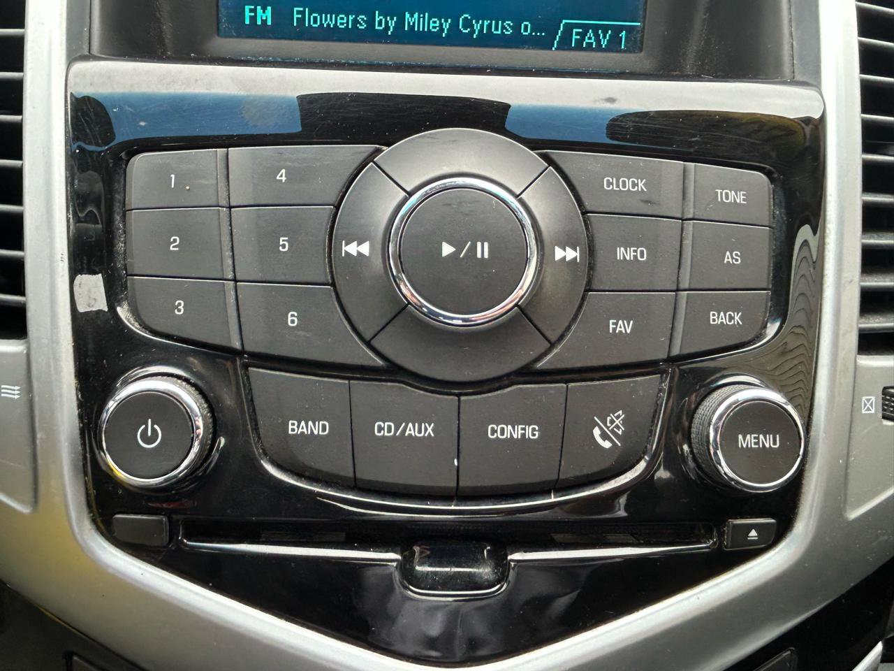 Used 2011 Chevrolet Cruze LT FWD image 21