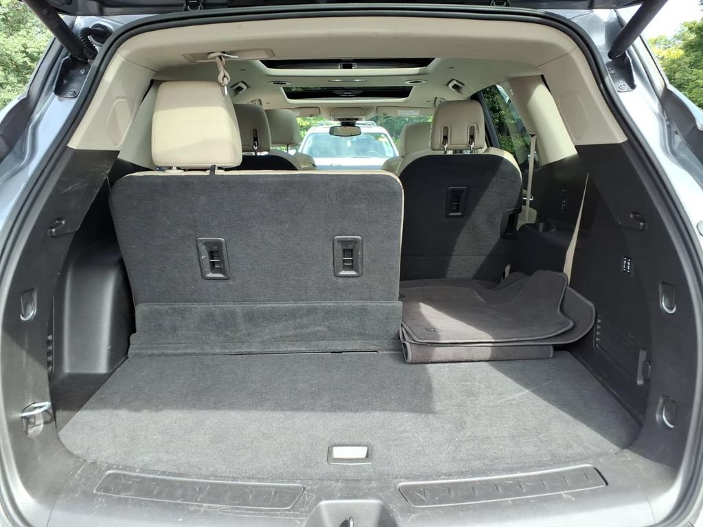 Used 2018 Buick Enclave Premium AWD/4WD image 27