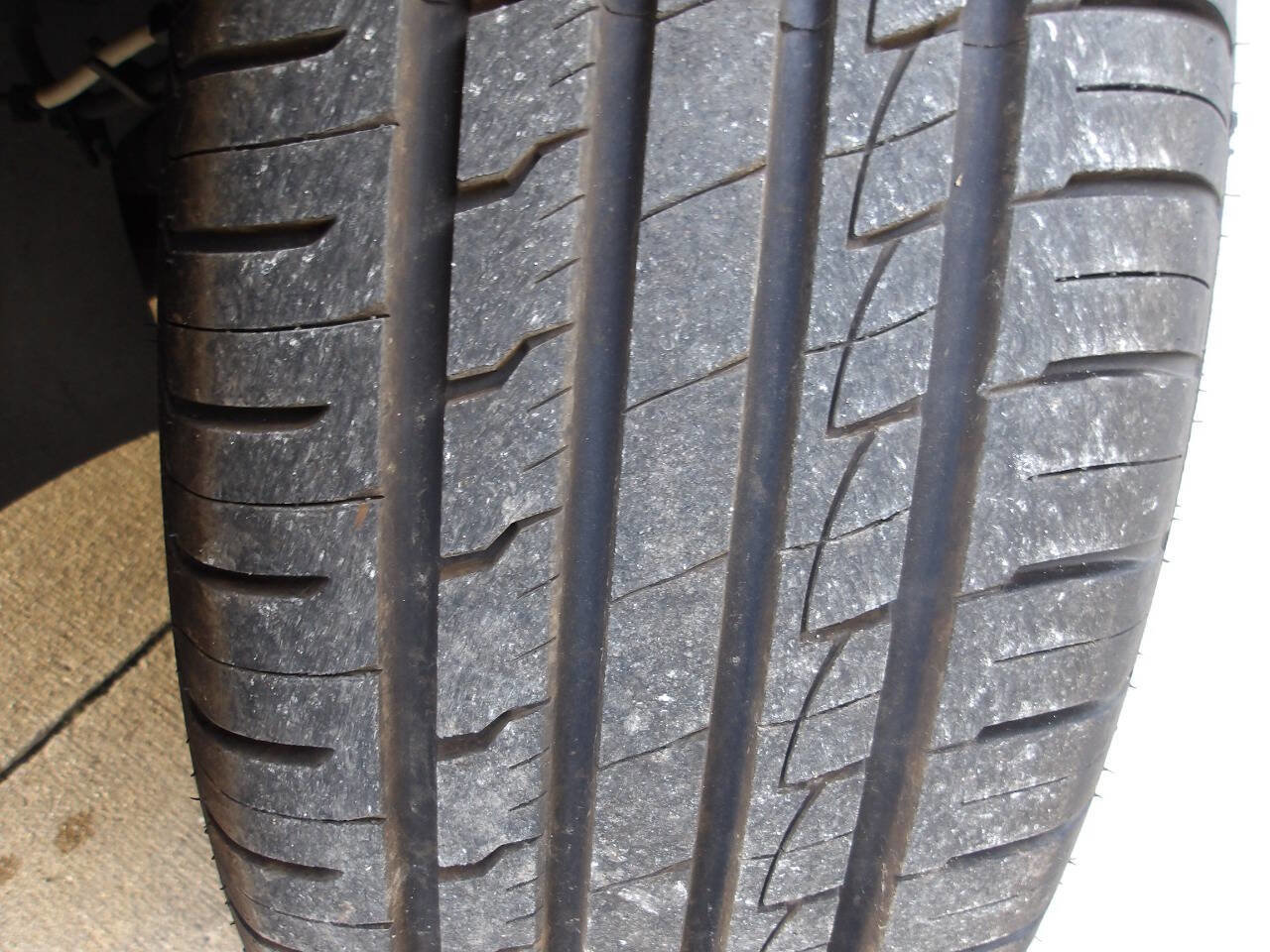 Used 2014 Chevrolet Captiva Sport LTZ FWD image 45