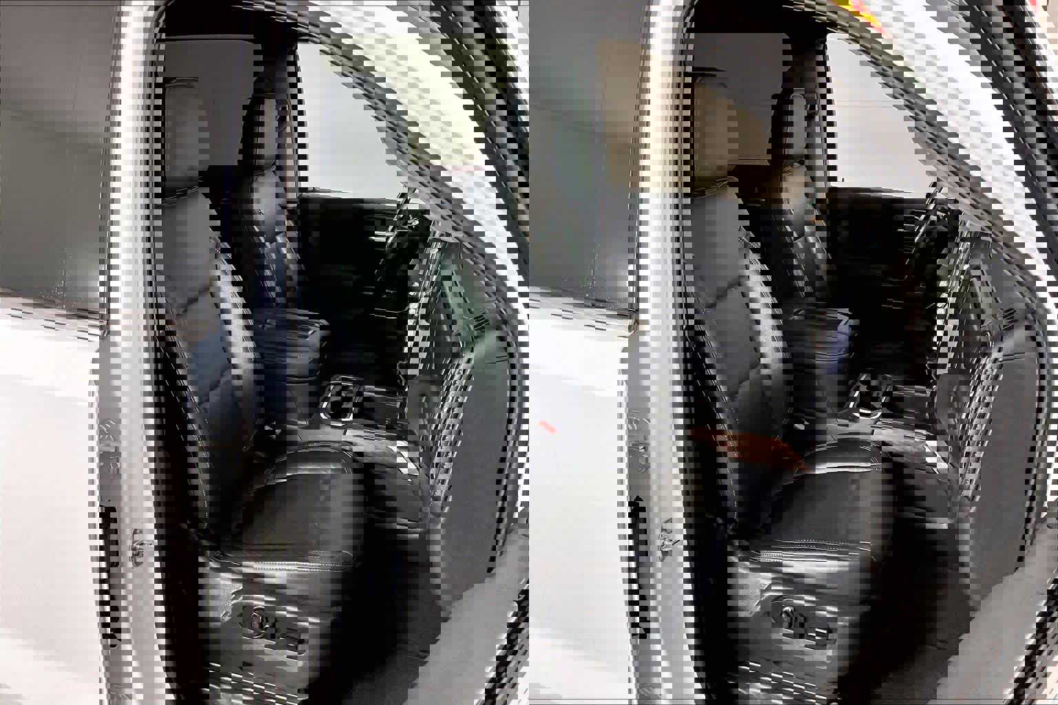 Used 2020 GMC Sierra 1500 SLT image 13