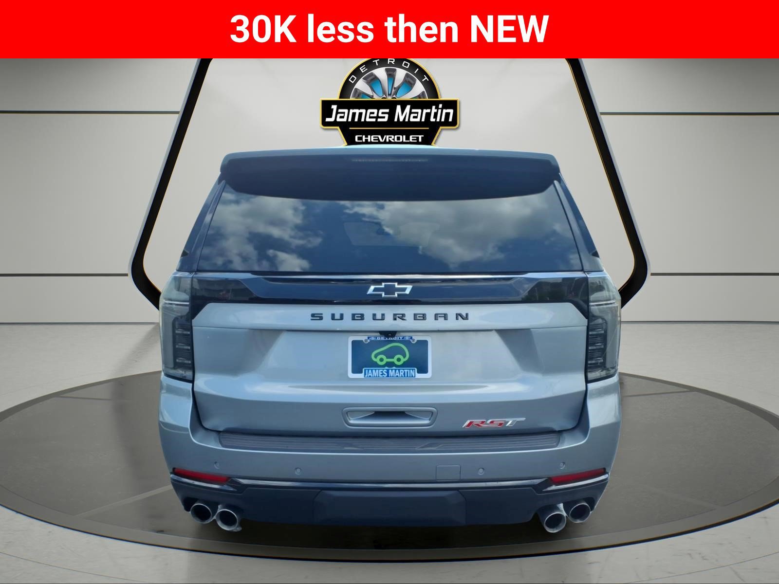 Certified 2025 Chevrolet Suburban RST w/ Comfort Package AWD/4WD image 5