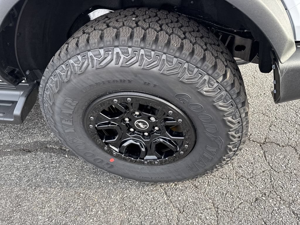New 2025 Ford Bronco Outer Banks w/ Sasquatch Package AWD/4WD image 22