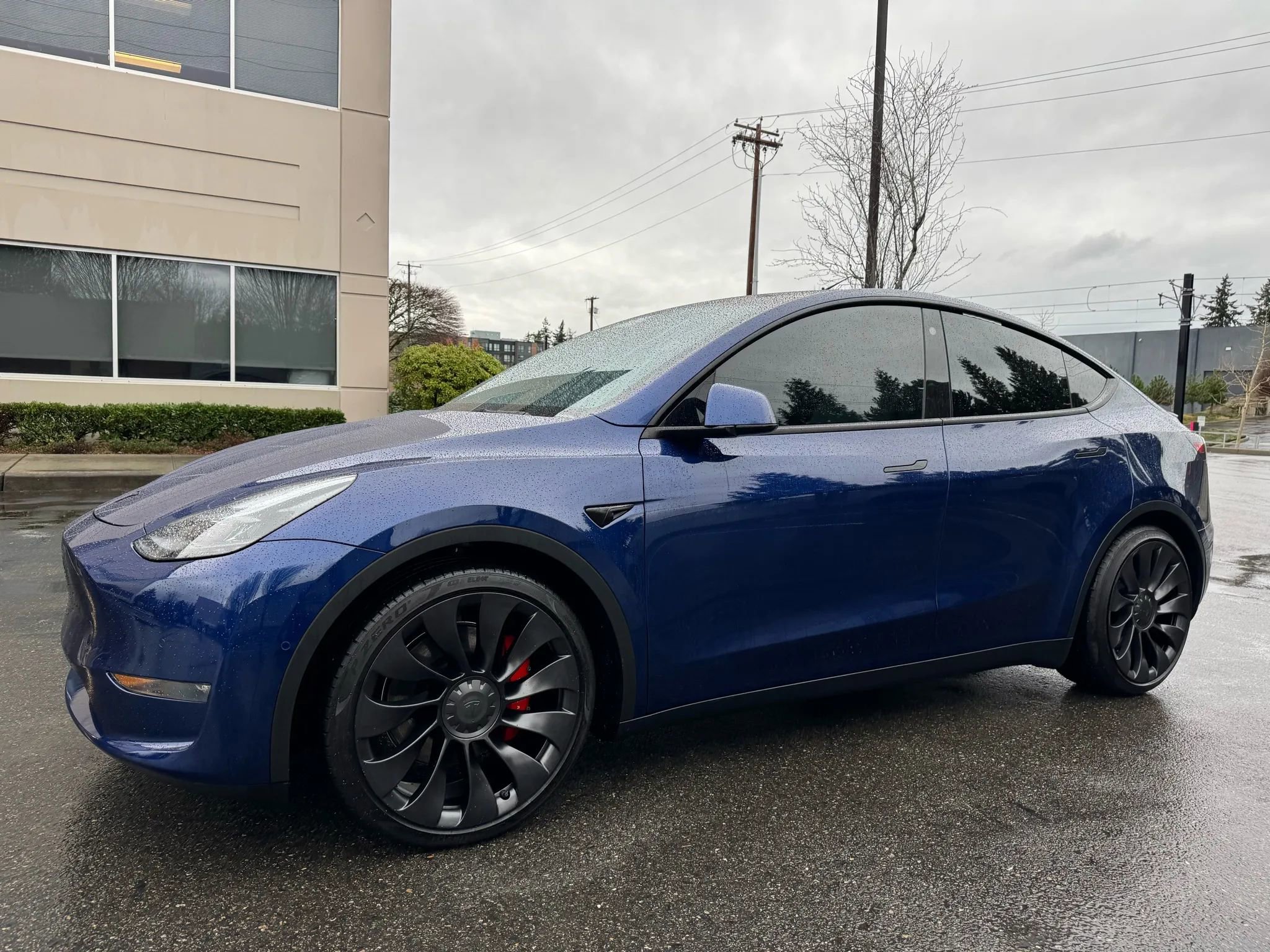 Used 2022 Tesla Model Y Performance image 5
