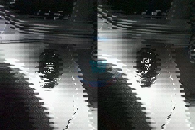 Used 2022 Ford Explorer XLT image 20