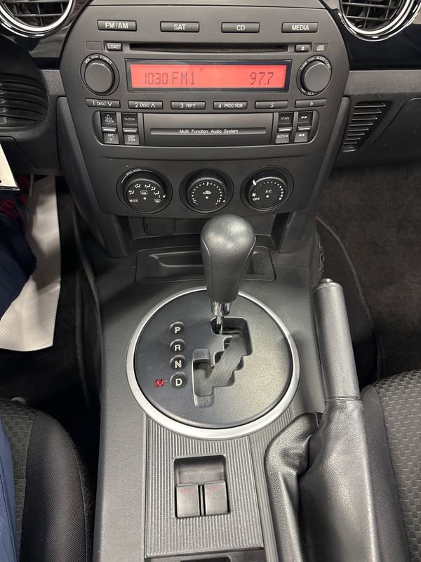 Used 2008 MAZDA MX-5 Miata Sport image 45