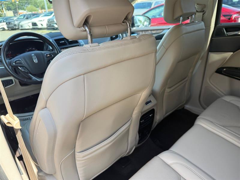 Used 2019 Lincoln MKC Reserve w/ MKC Climate Package FWD image 37