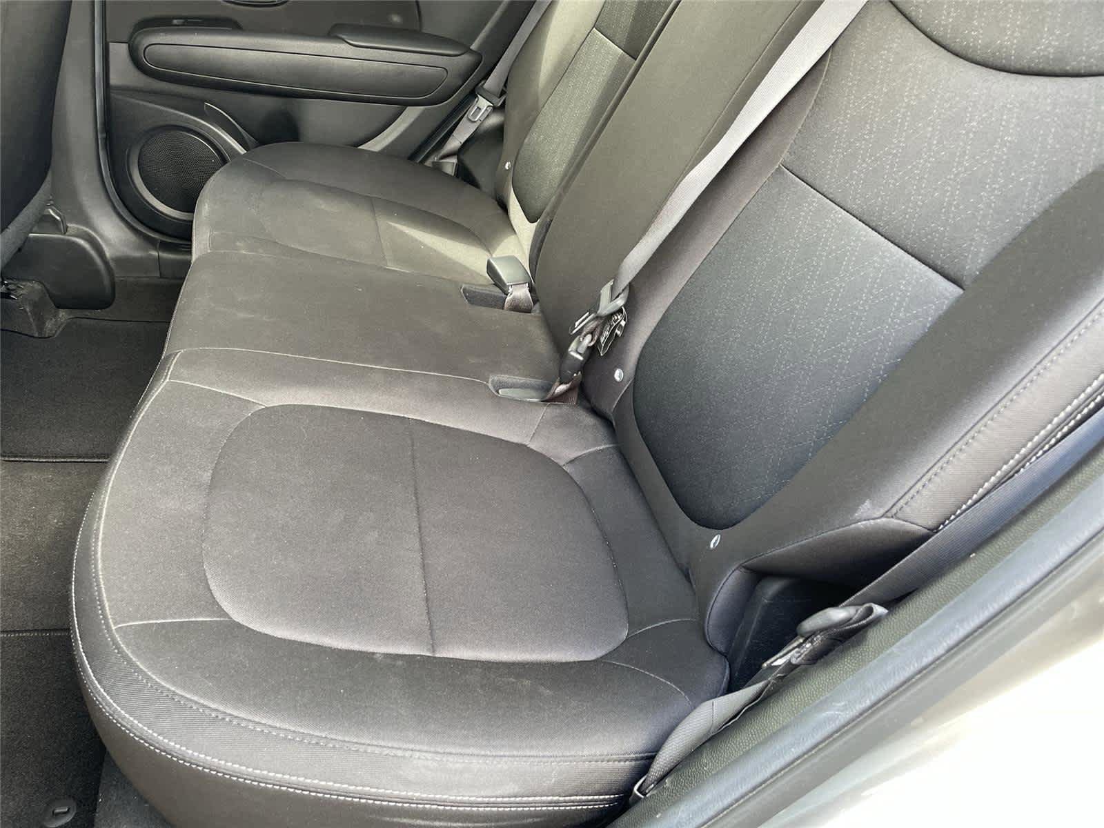 Used 2016 Kia Soul image 14