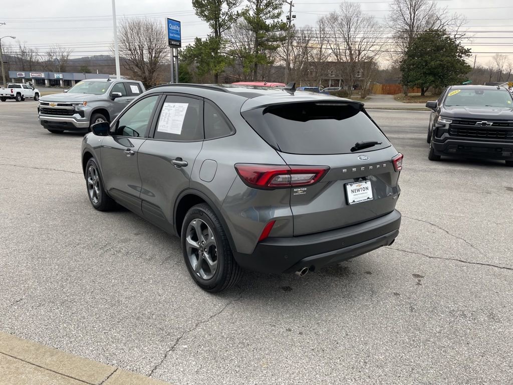 Used 2025 Ford Escape ST-Line w/ Equipment Group 301A image 47