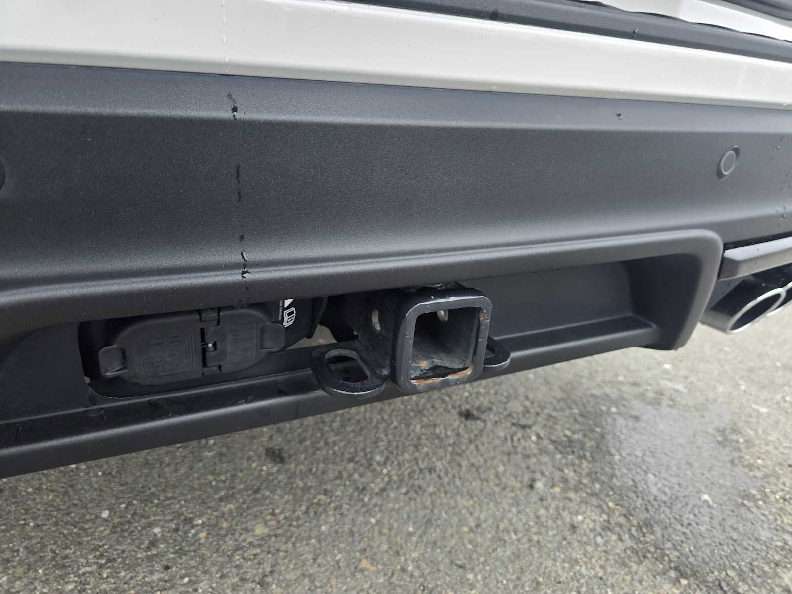 Used 2025 Ford Explorer ST image 19