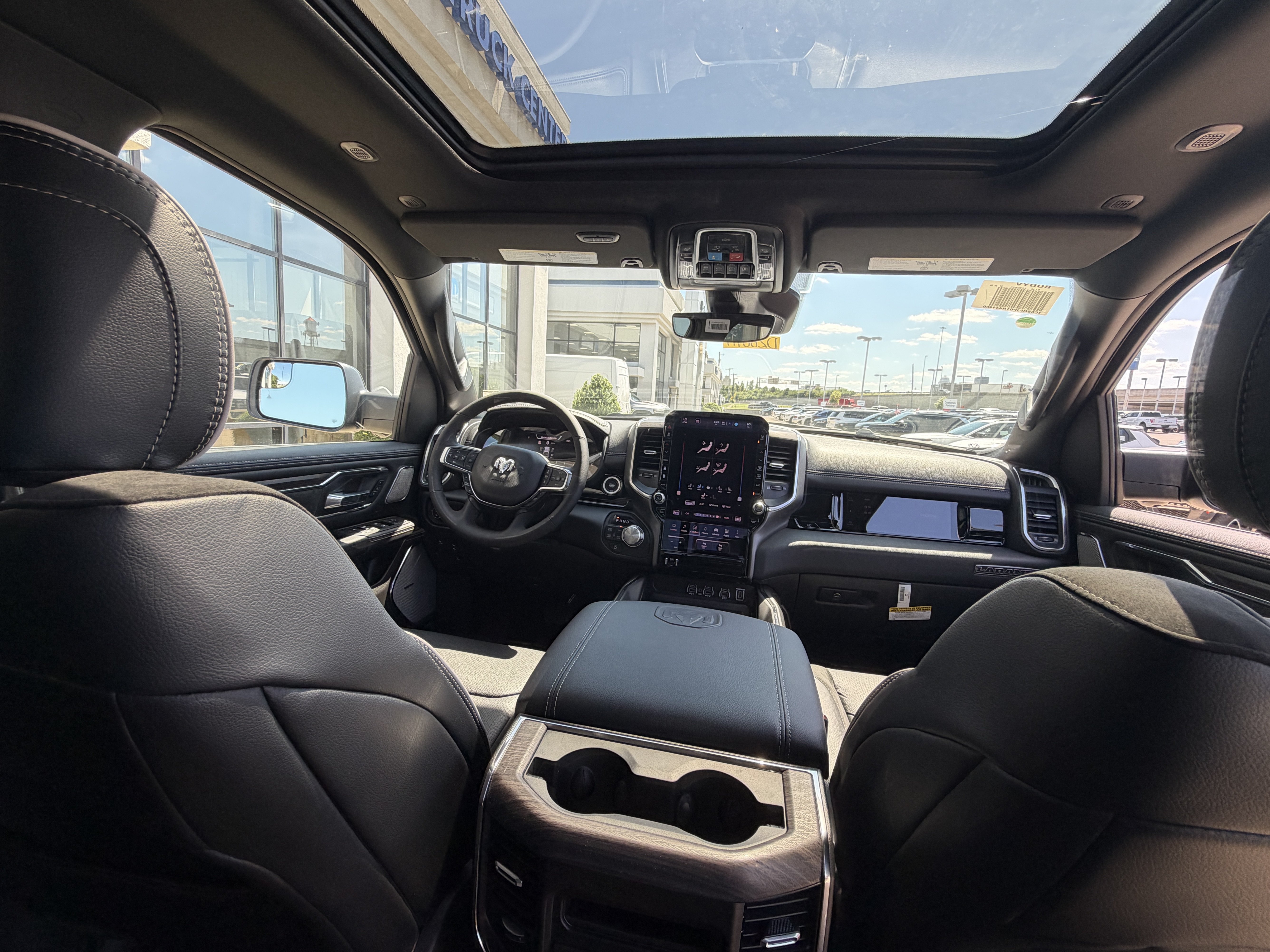 New 2026 RAM 1500 Laramie w/ Night Edition AWD/4WD image 31