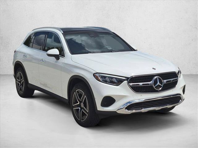 Certified 2026 Mercedes-Benz GLC 300 image 3