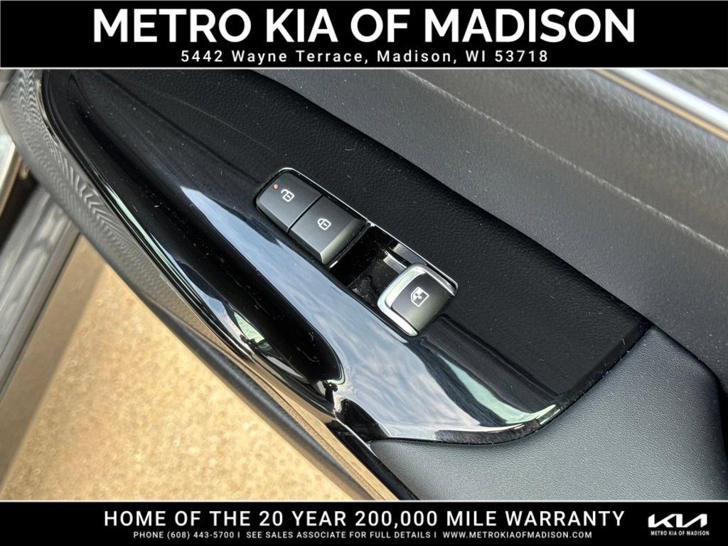 Used 2025 Kia K5 EX FWD image 46