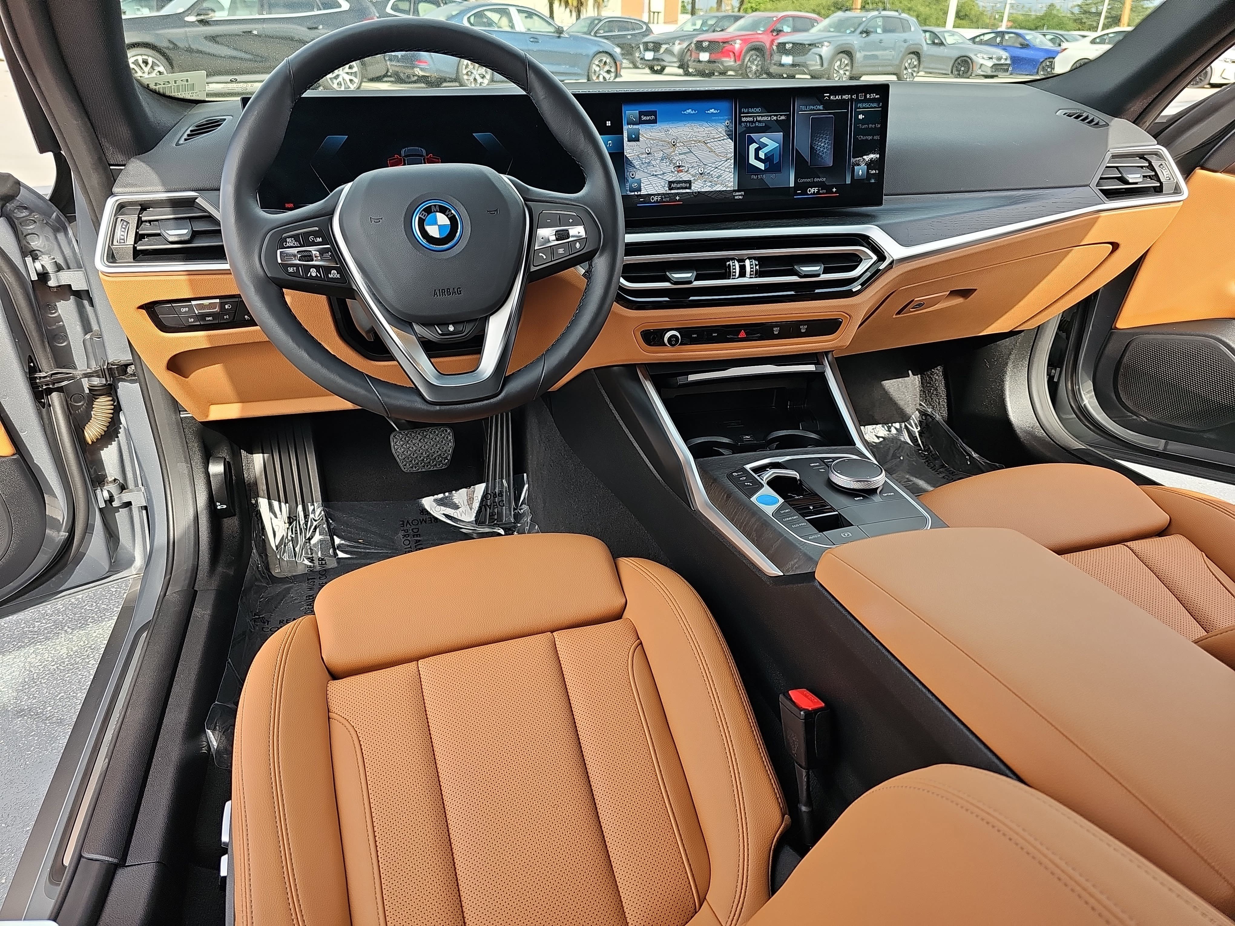 Certified 2023 BMW i4 eDrive40 image 16