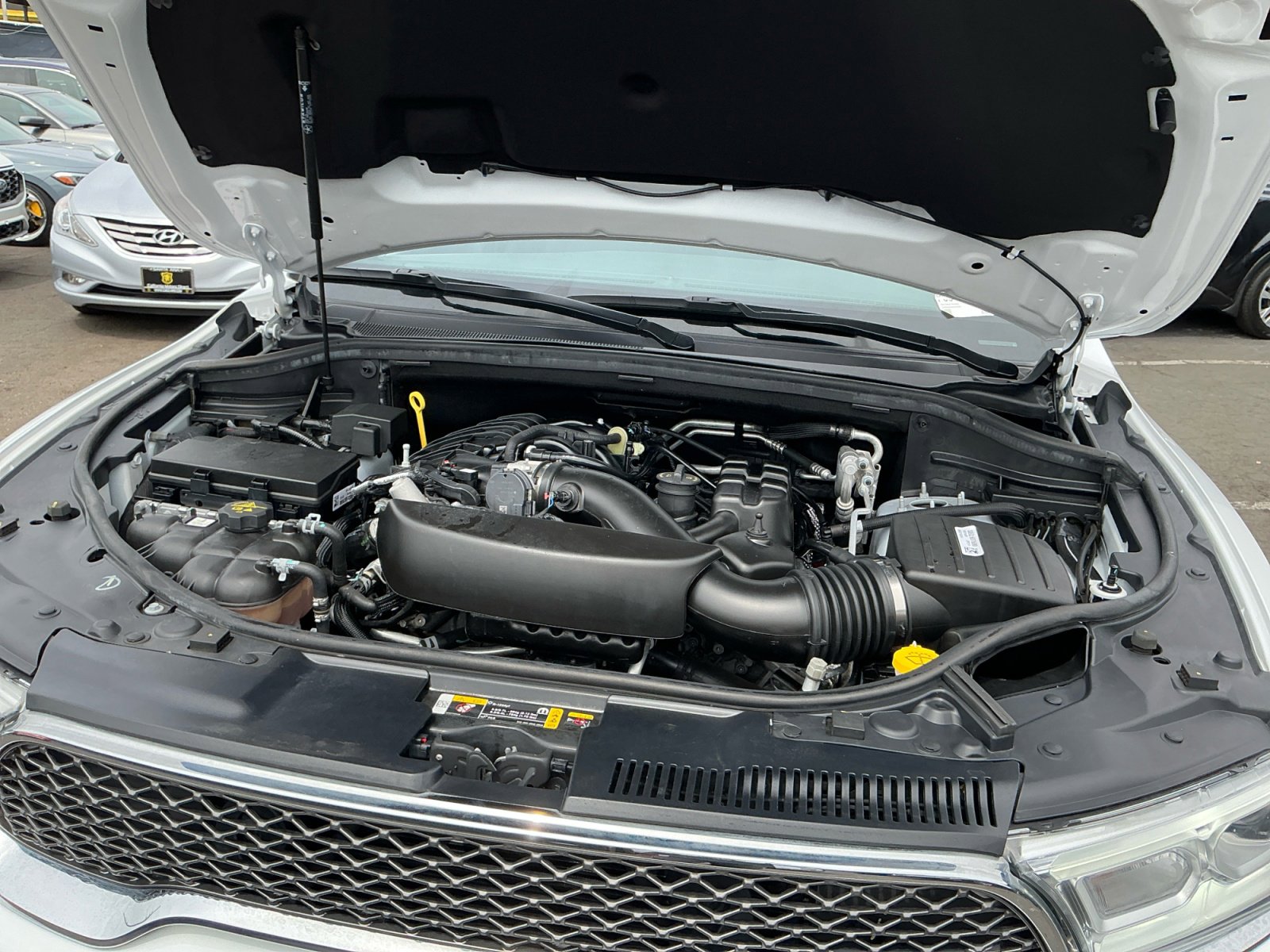 Used 2023 Dodge Durango SXT image 23