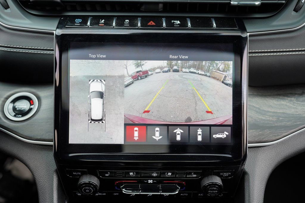 Used 2024 Jeep Grand Cherokee Limited 4xe image 33