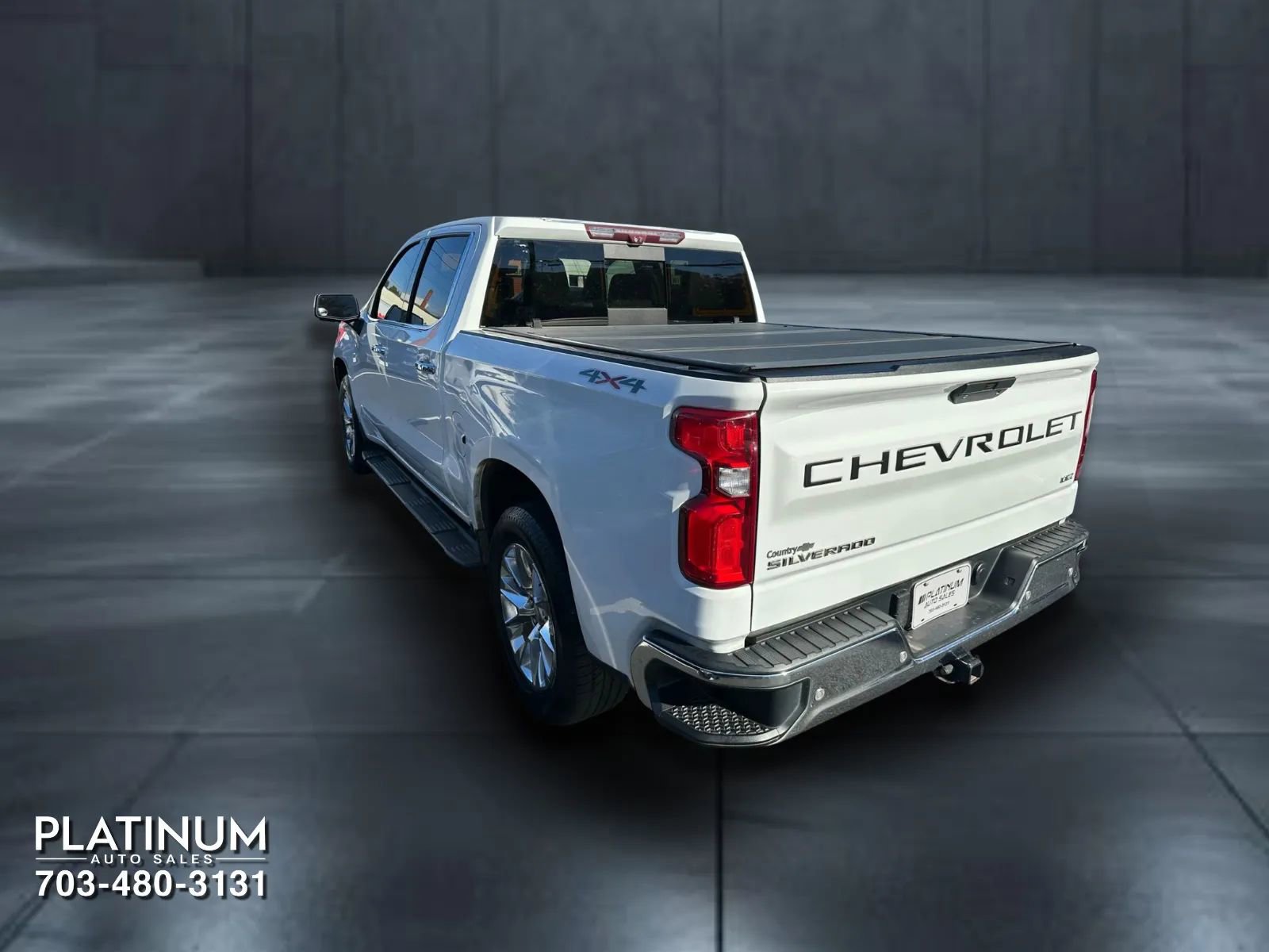 Used 2020 Chevrolet Silverado 1500 LTZ w/ LTZ Premium Package image 9