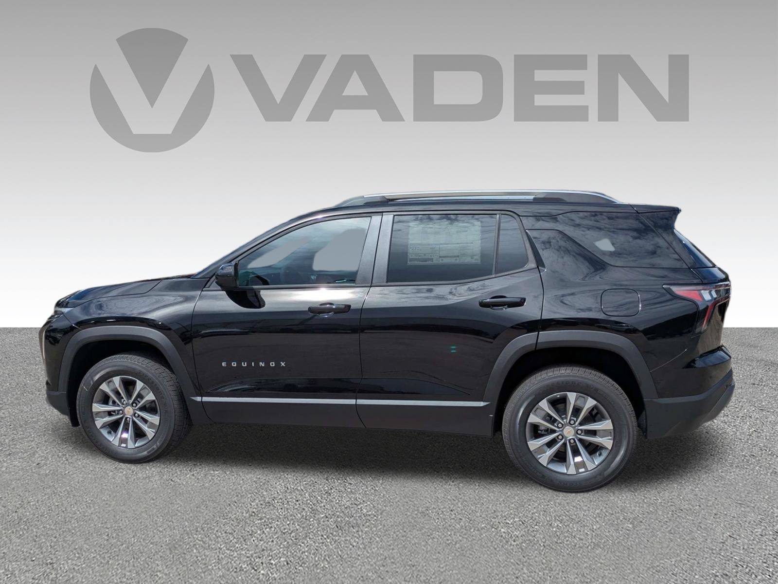 New 2027 Chevrolet Equinox LT FWD image 30