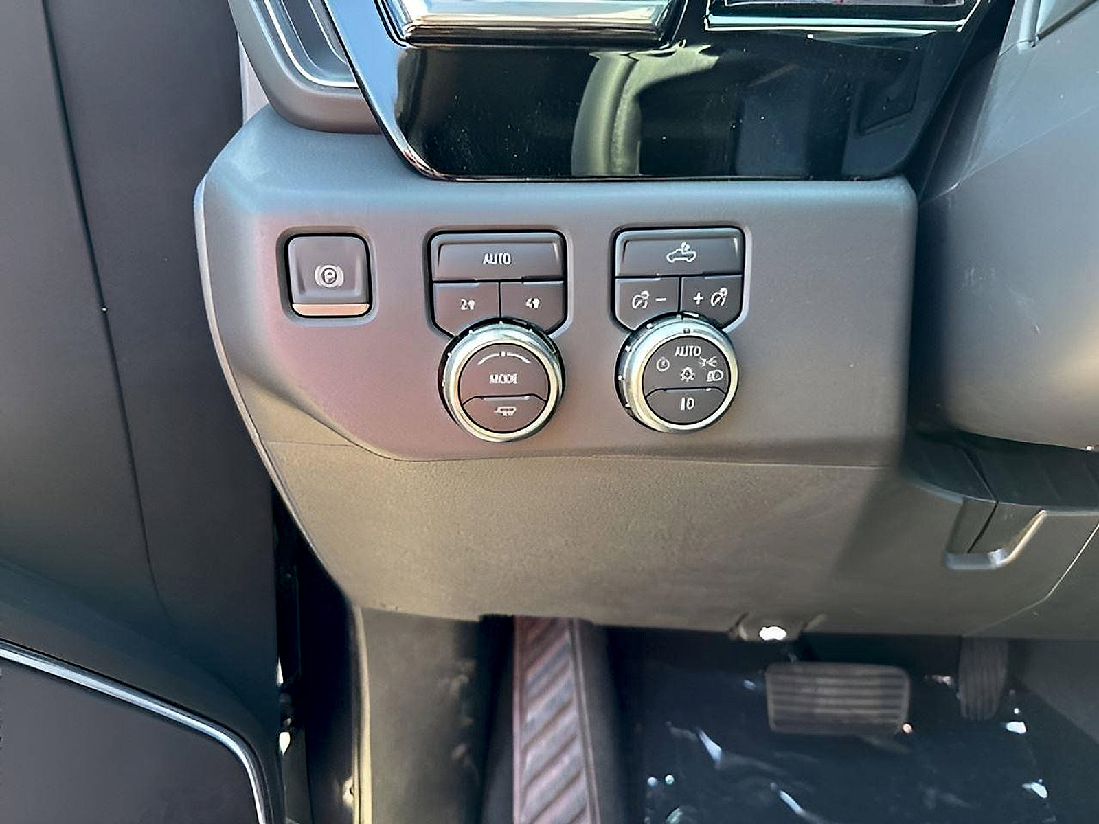 New 2025 GMC Sierra 1500 Elevation AWD/4WD image 20