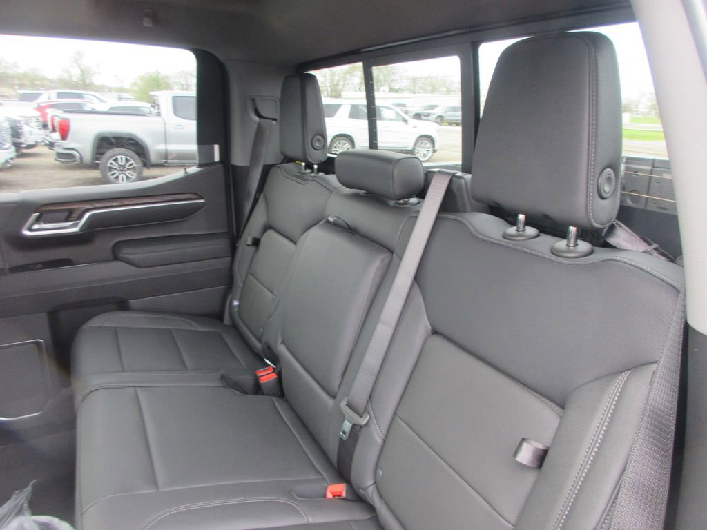 New 2026 GMC Sierra 1500 SLT w/ SLT Premium Plus Package image 13