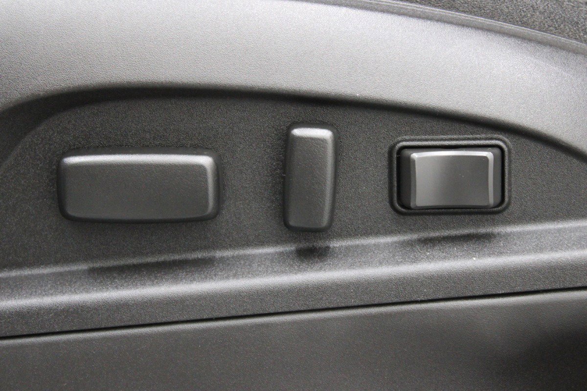 Used 2016 Chevrolet Equinox LT w/ Convenience Package image 16