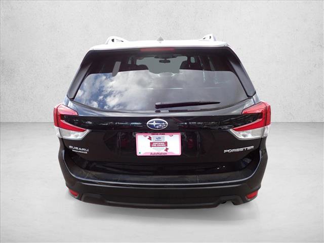 Certified 2023 Subaru Forester Premium image 3