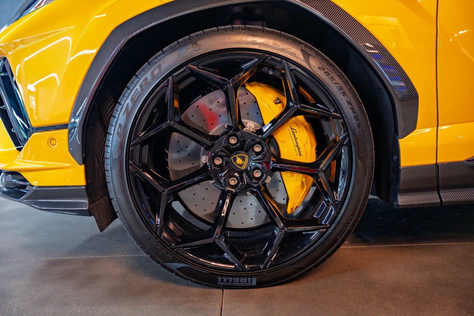 Used 2024 Lamborghini Urus Performante image 27