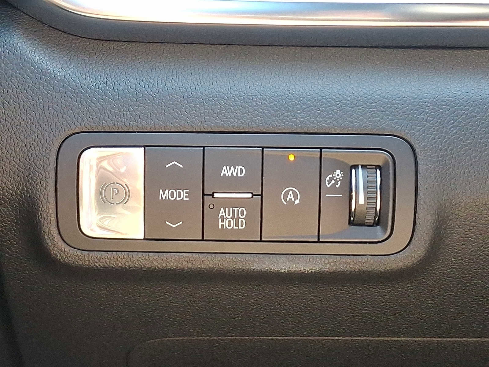 Used 2025 GMC Terrain Elevation image 25