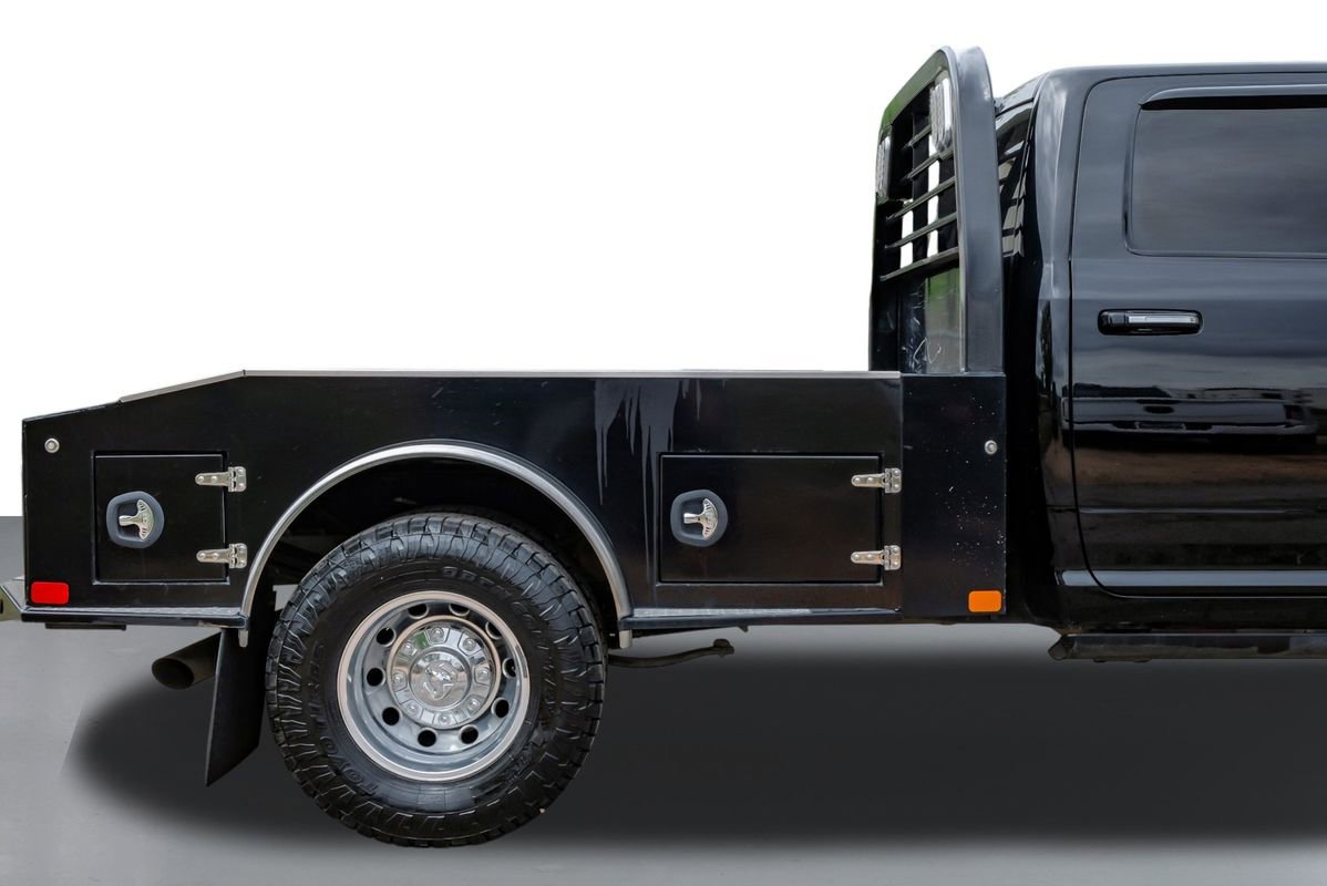 Used 2022 RAM 3500 Laramie image 6